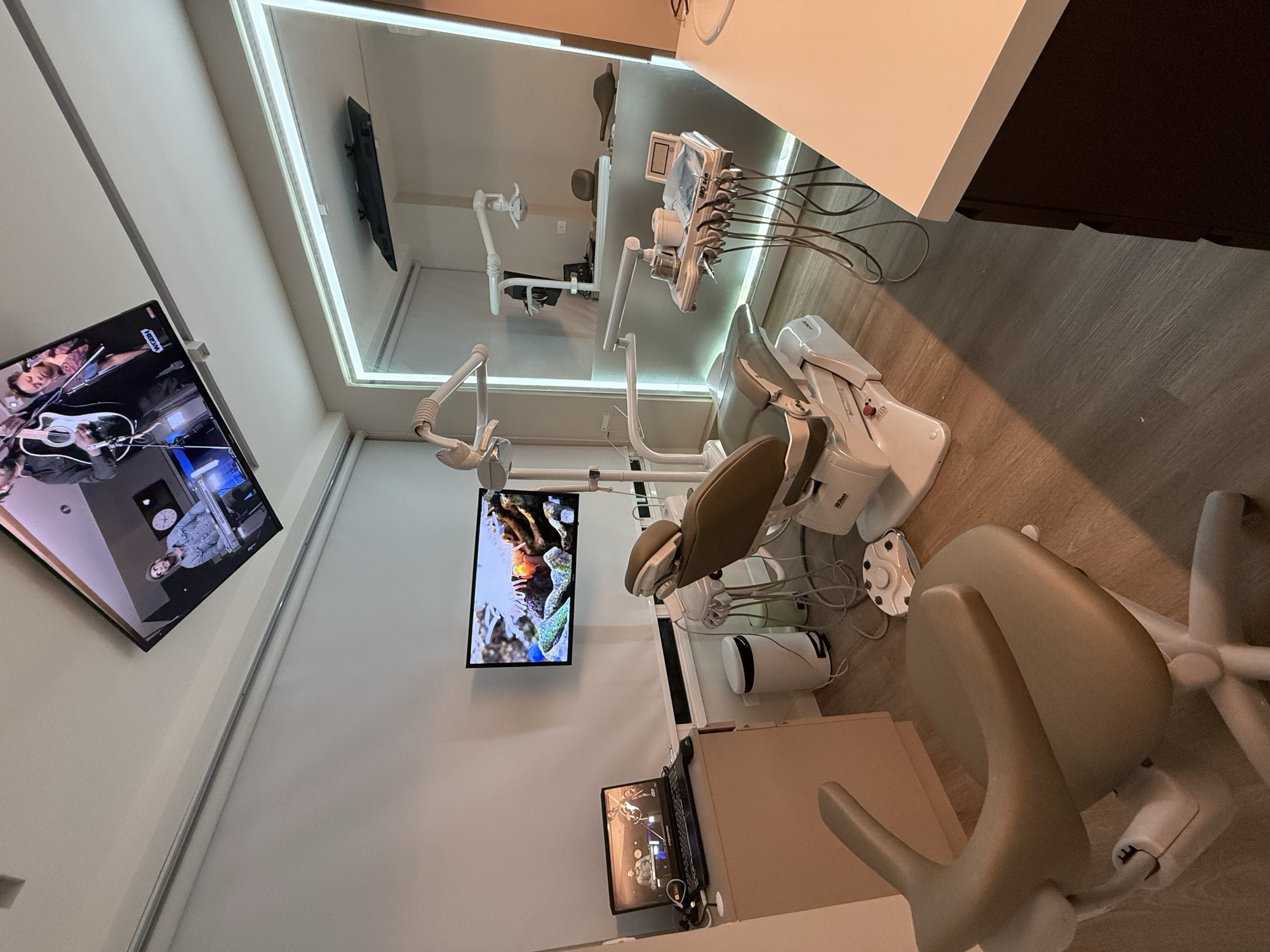 Consultório da inclinic com tecnologia digital